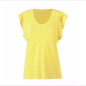 NWT Cabi Daisy Tee Spring 2020